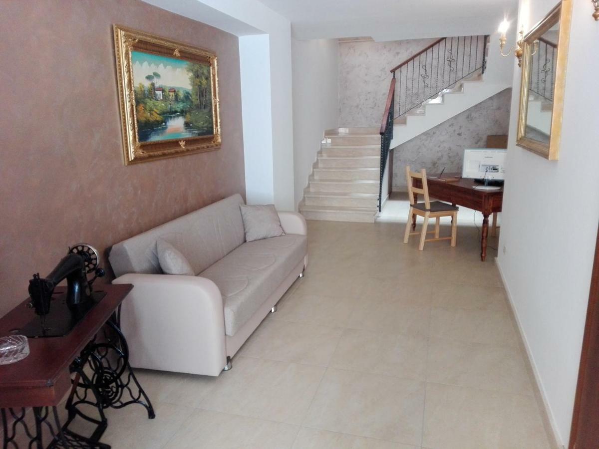Barrafranca B&B Dante المظهر الخارجي الصورة